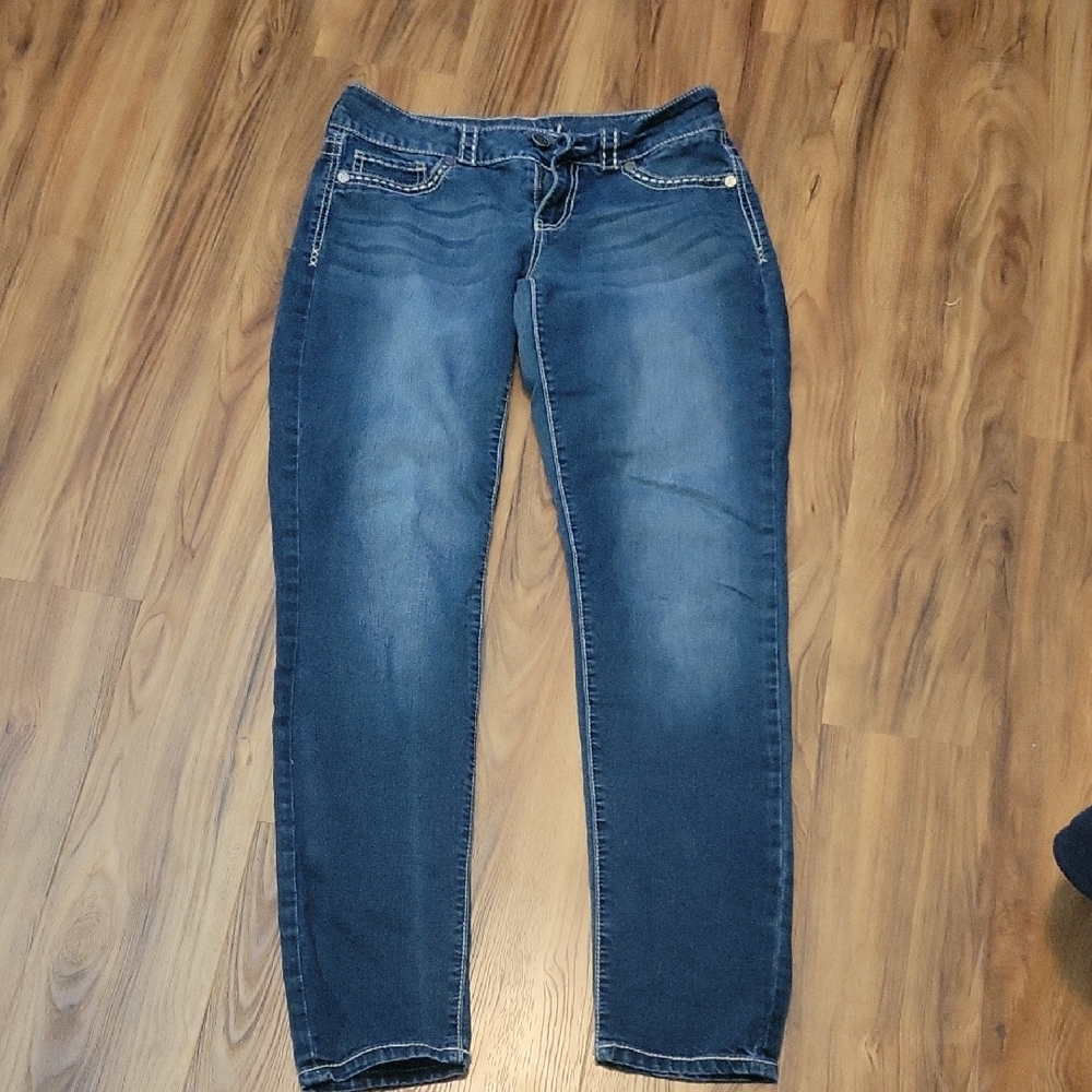 Maurices Blue Straight Leg Jeans Classic Style